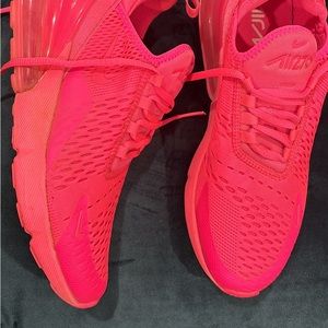 Women’s Nike Air Max 270 pink
